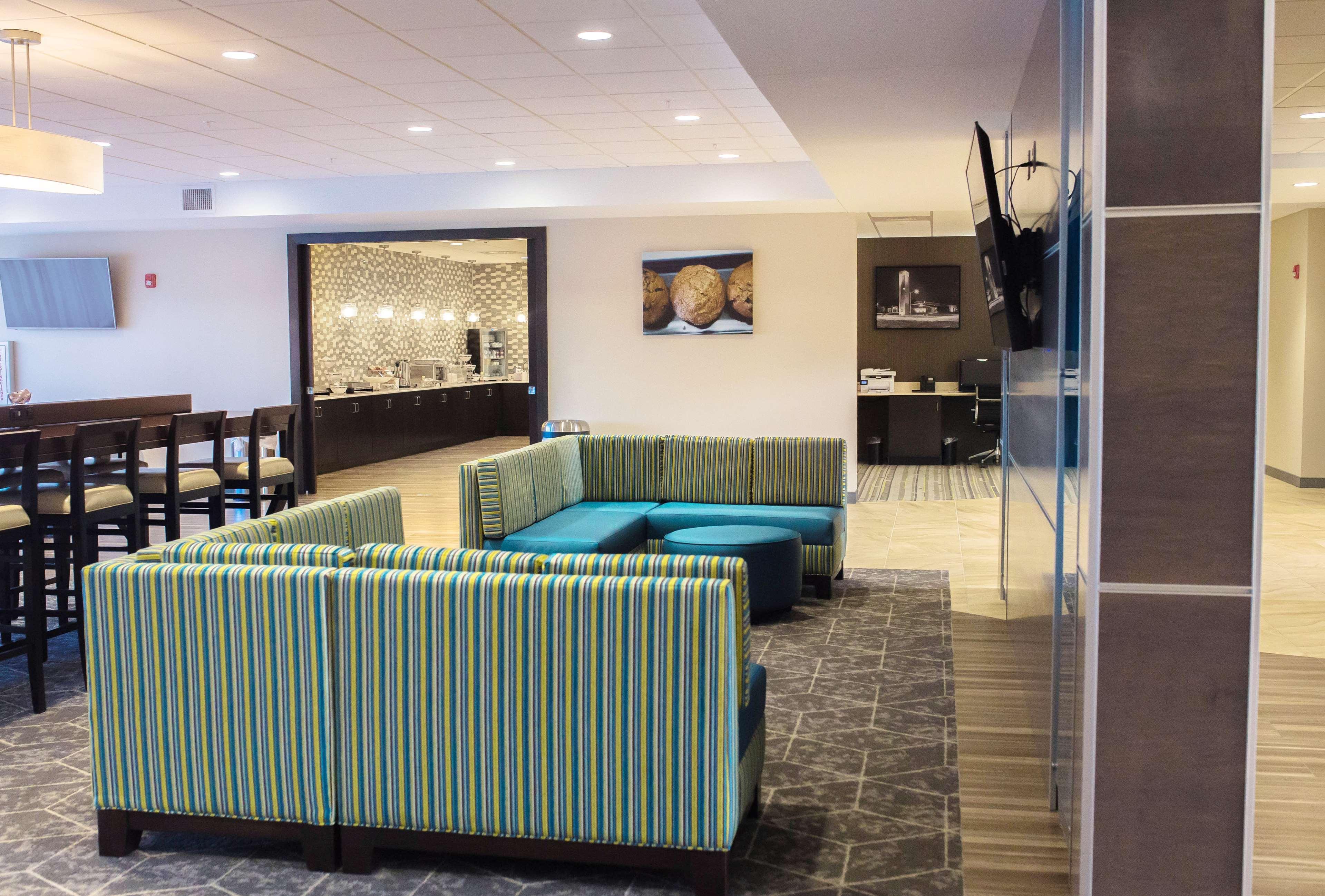 Best Western PLUS Hobby Airport Inn&Suites Houston Exterior foto